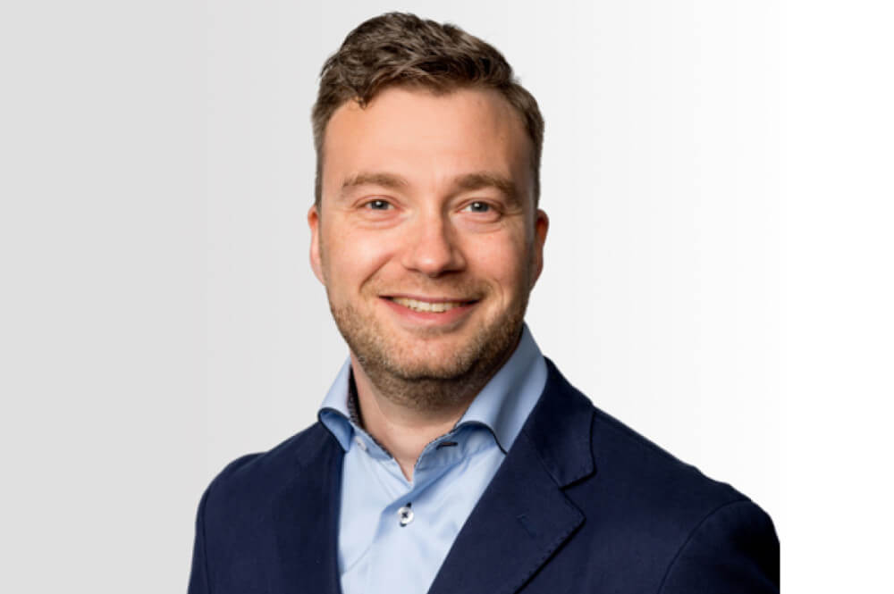petervandenbos.jpg